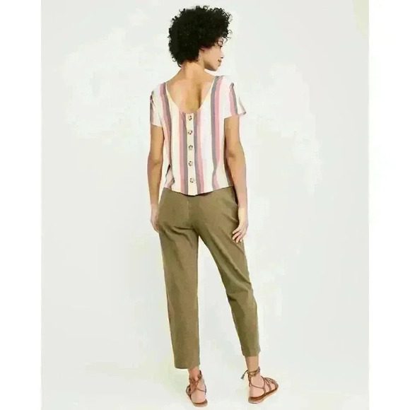 A&F XS Top Button Back NWT $34 Pastel Stripe - Picture 2 of 9